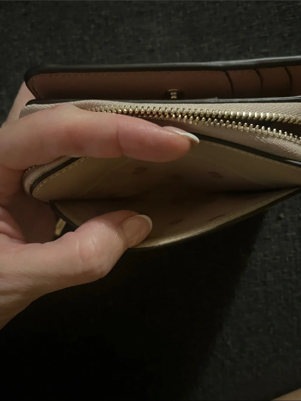 kate spade Two-Tone Zip Wallet - Blush & Black